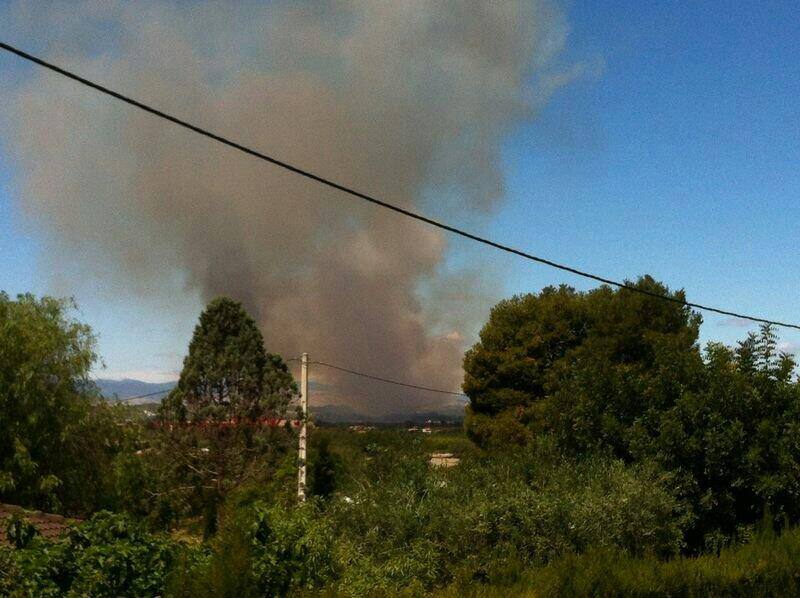 Las imágenes del incendio de Pedralba