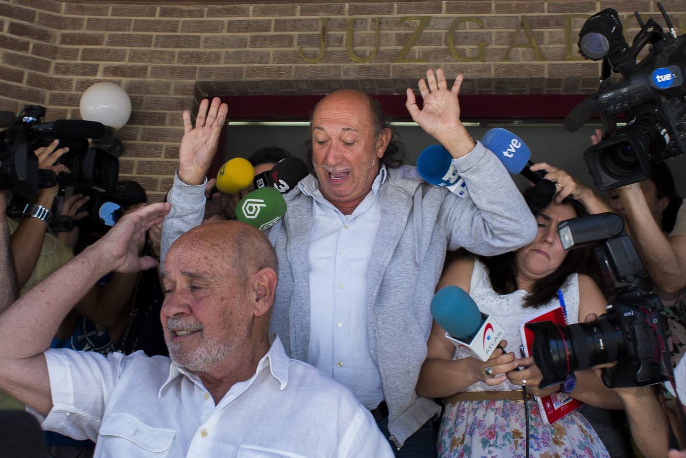 Francis Montesinos, en el juzgado de Lliria por un presunto delito de abuso de menores