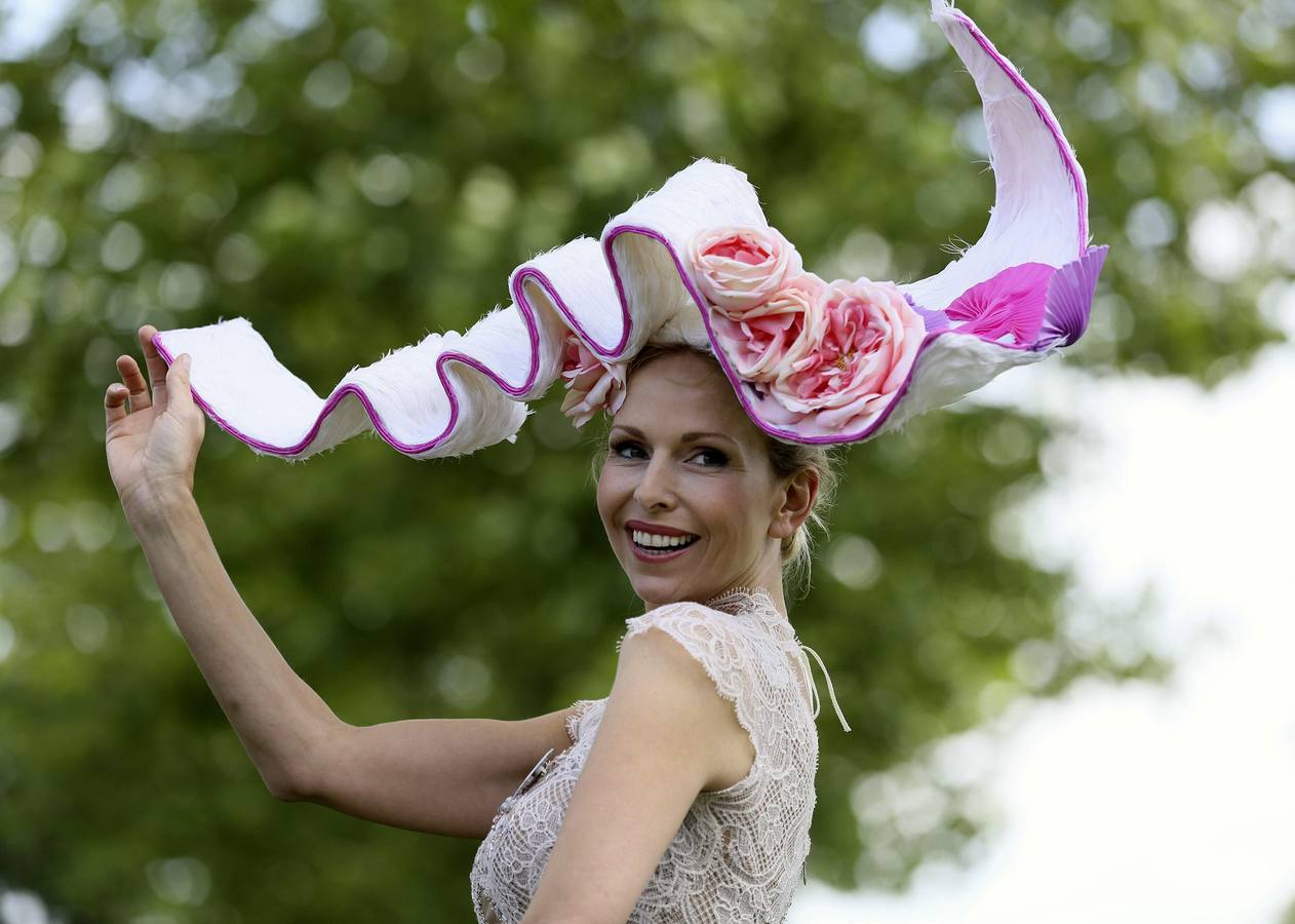 Los sombreros y tocados más sorprendentes de Ascot 2014