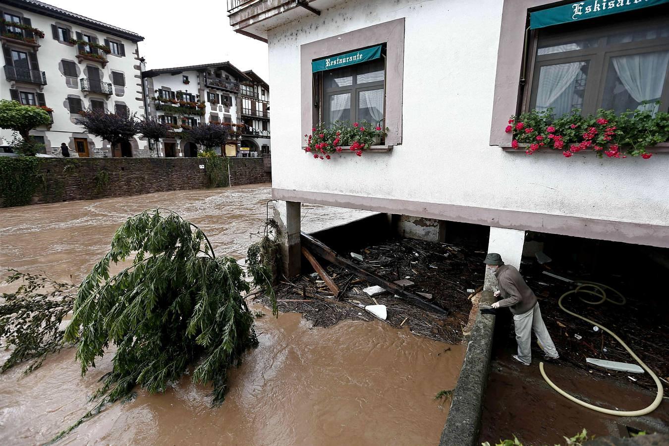 Inundación en la localidad navarra de Elizondo