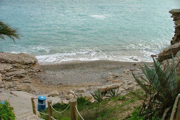 Playa l'Esparrelló (Villajoyosa, Alicante). 