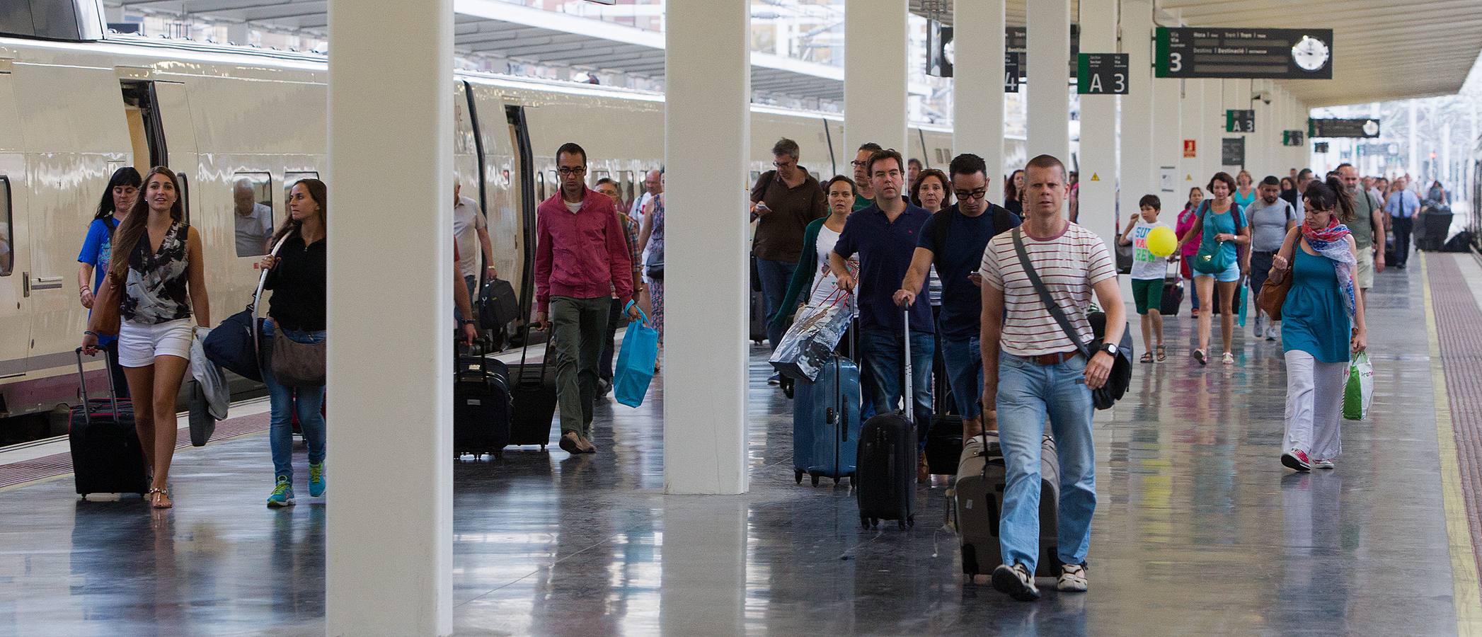 Retraso en la llegada del AVE en Alicante