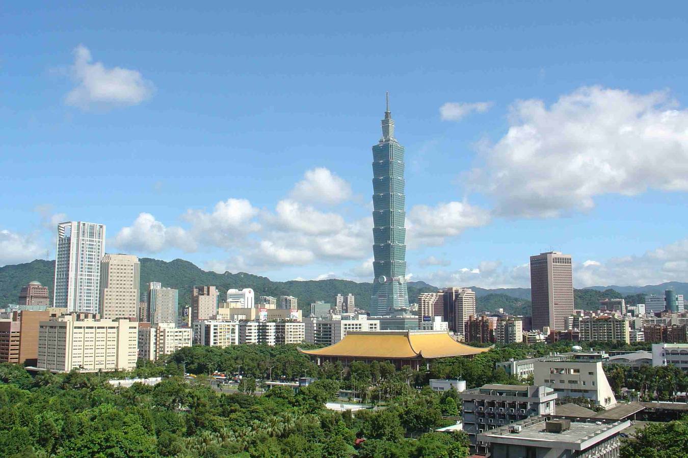 5. Taipei 101 (Taipéi - Taiwán, 2004): 509 metros y 101 plantas. 