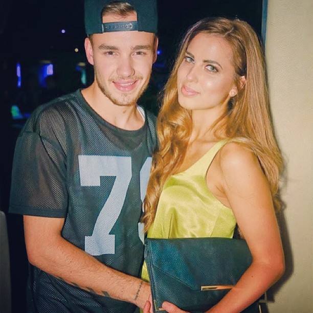 Liam Payne y Sophia Smith muestran su amor en las redes sociales.