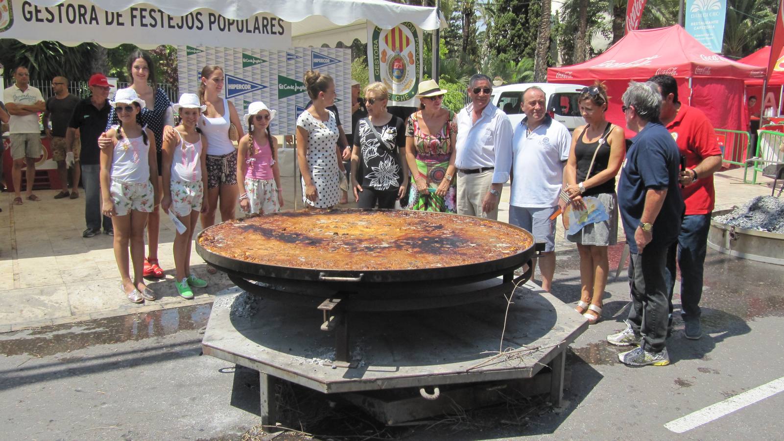 XXXVI Concurso de Arroz con Costra y Paella gigante en Elche