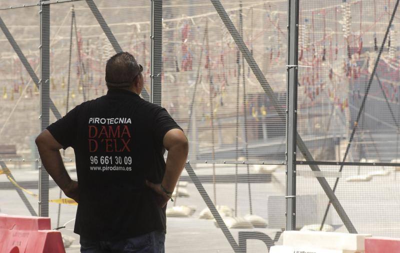 El concurso de mascletás arranca con buen estruendo