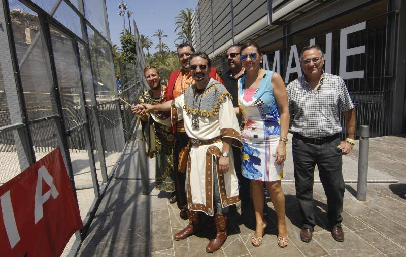 El concurso de mascletás arranca con buen estruendo