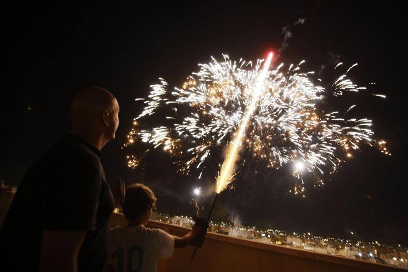 La Palmera de la Virgen lució a oscuras