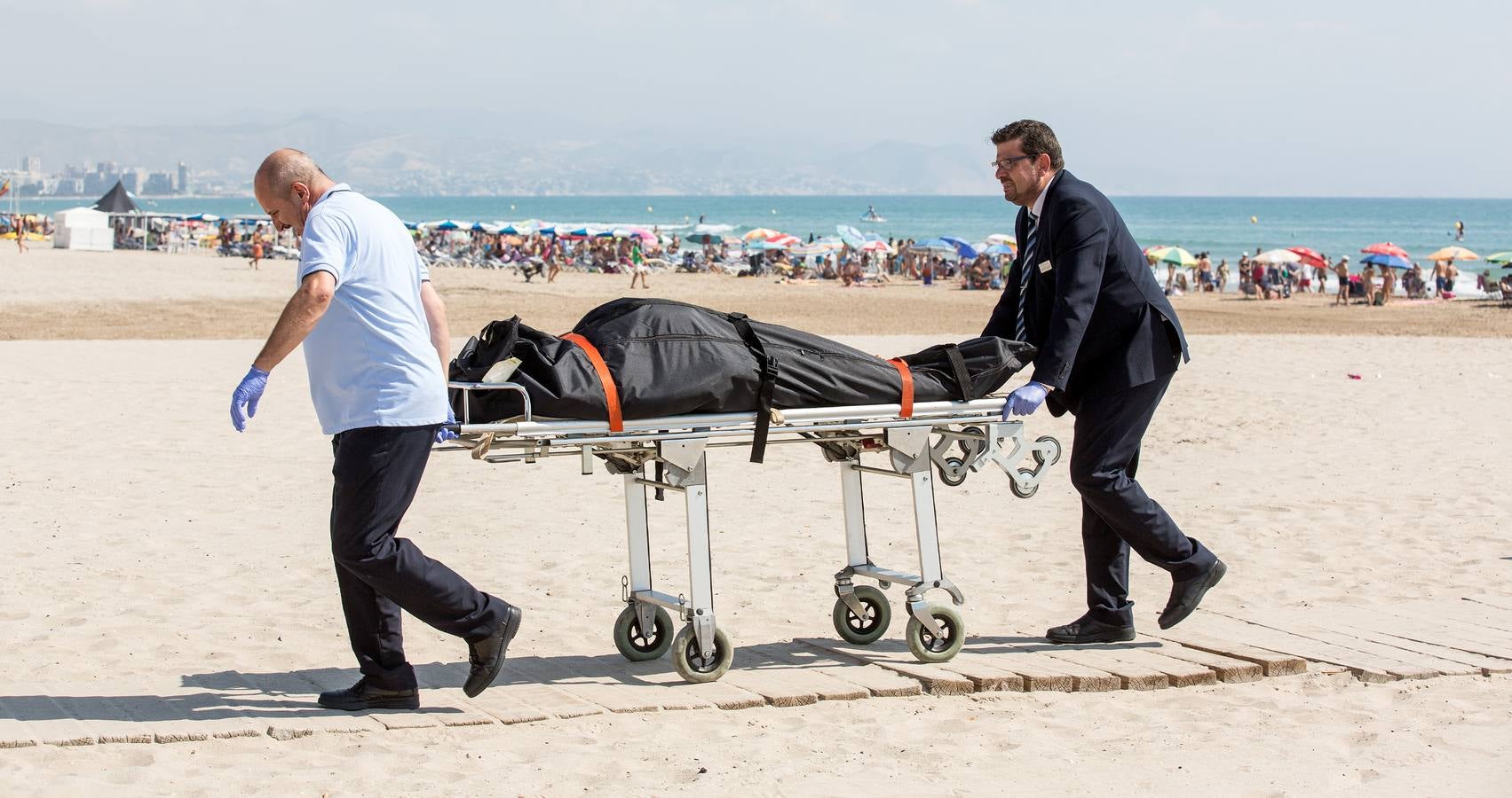 Un bañista de 55 años muere ahogado en la playa de San Juan