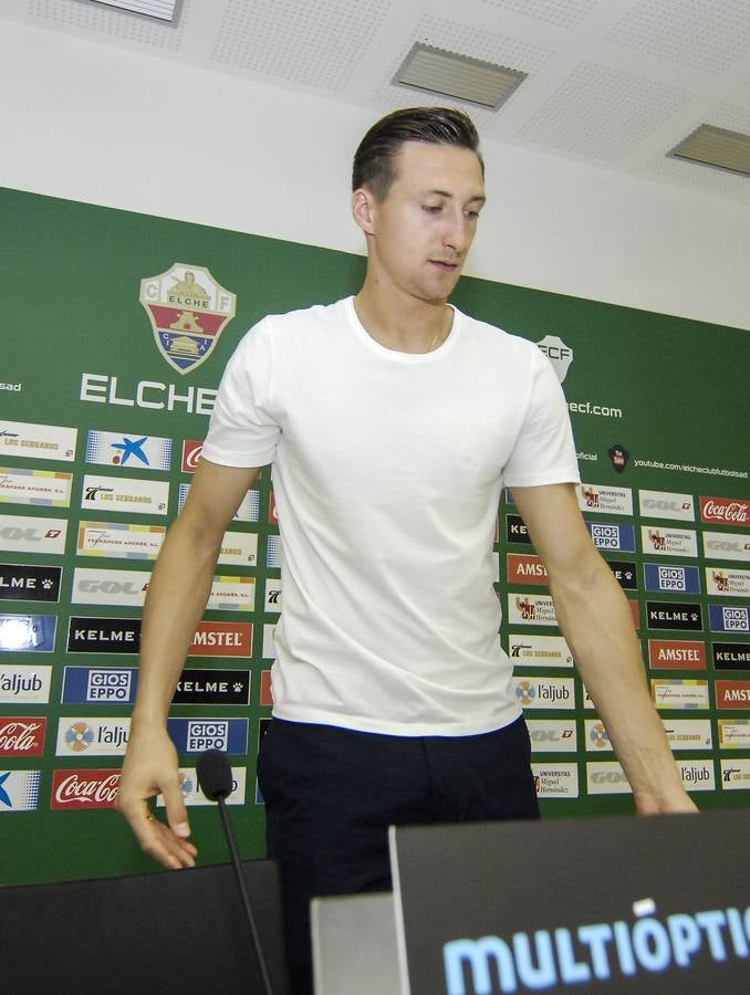 Tyron:«Desde que llegué he trabajado muy duro para ser titular en la portería»