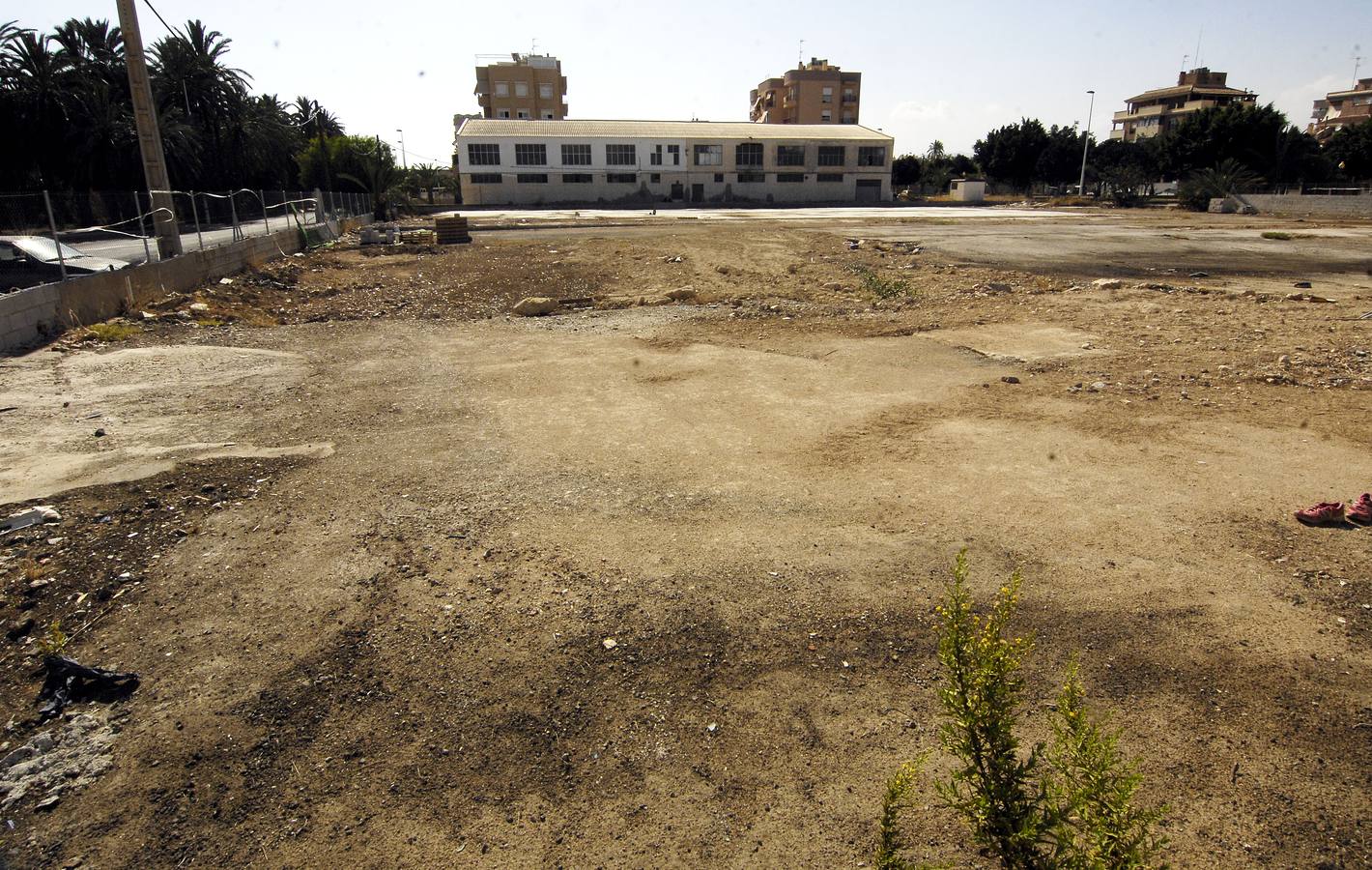 Solares y naves abandonas en Elche