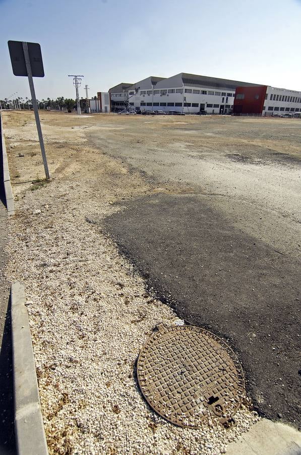 Solares y naves abandonas en Elche