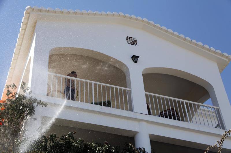 El rastro que ha dejado el incendio en el Montgó