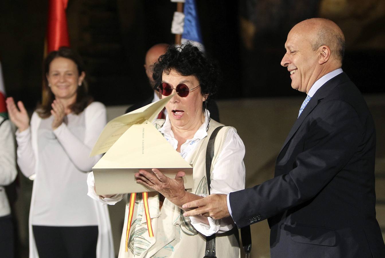 El ministro de Cultura, José Ignacio Wert, entrega en el Museo donostiarra de San Telmo el Premio Nacional de Cinematografía 2014 a Lola Salvador.