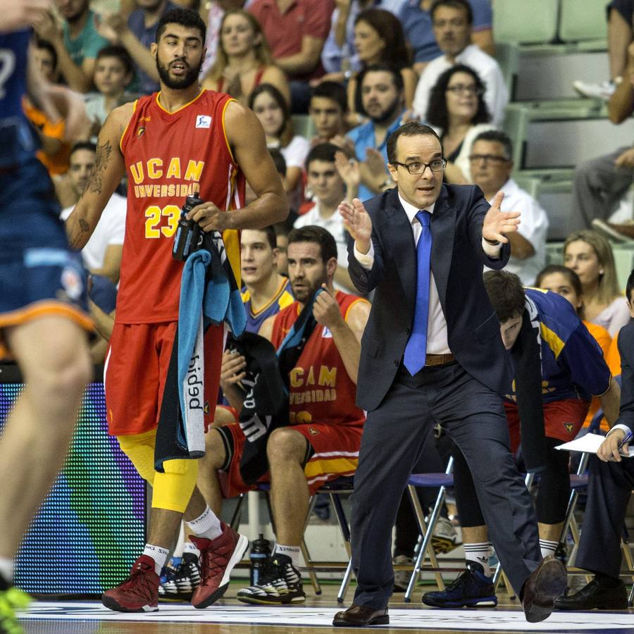 El UCAM Murcia aplasta al Valencia Basket (85-76)