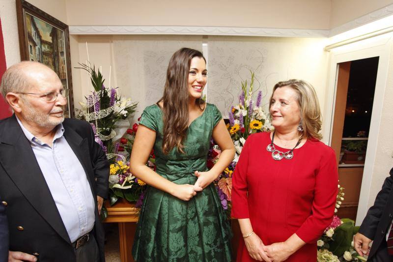 Falleras mayores de Valencia 2015: En casa de Estefanía López y María Donderis