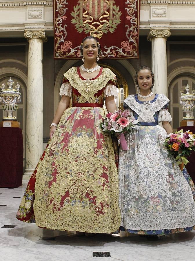 Proclamación de Estefanía López y María Donderis como falleras mayores de Valencia 2015