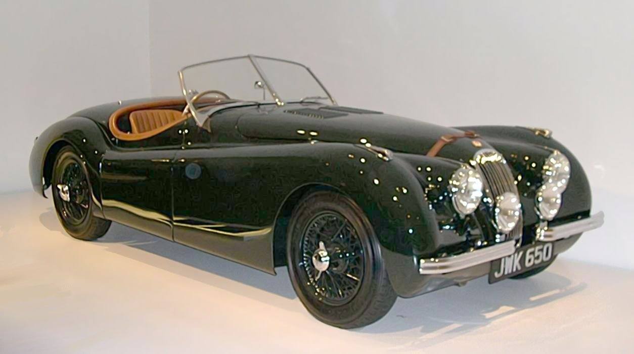 8. Jaguar XK120 (1948-1954). 