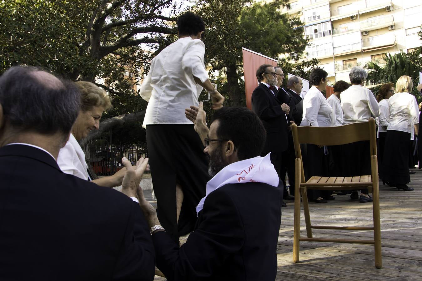 Acto de Cáritas en la glorieta de Orihuela