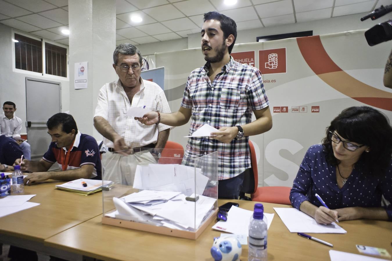 Carolina Gracia triunfa en las primarias del PSOE en Orihuela