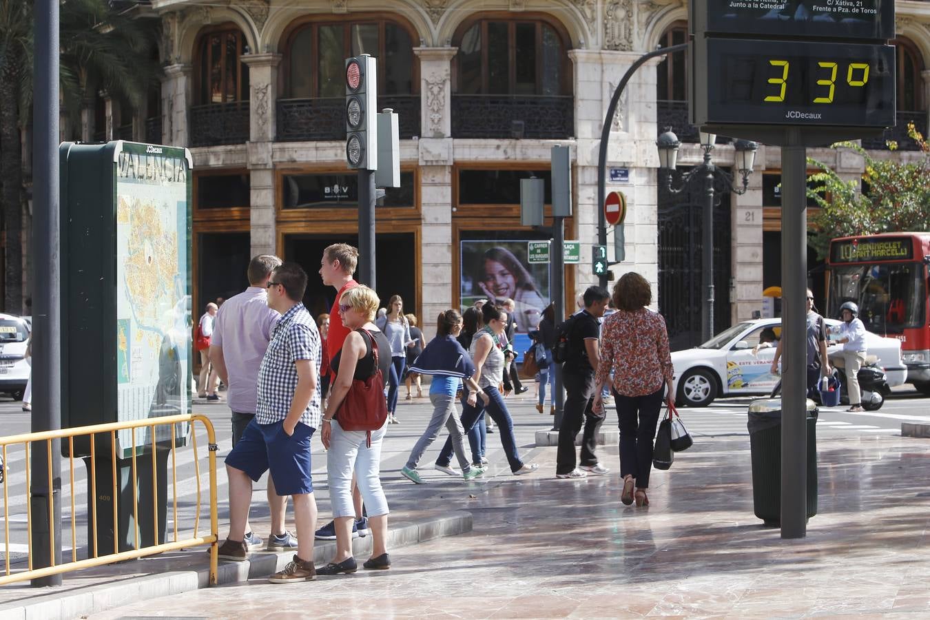 Record de calor en Valencia en un mes de octubre: 34,7º