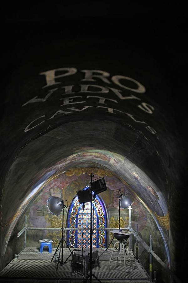 El restaurador de la Capilla Sixtina visita las obras de los frescos de San Nicolás