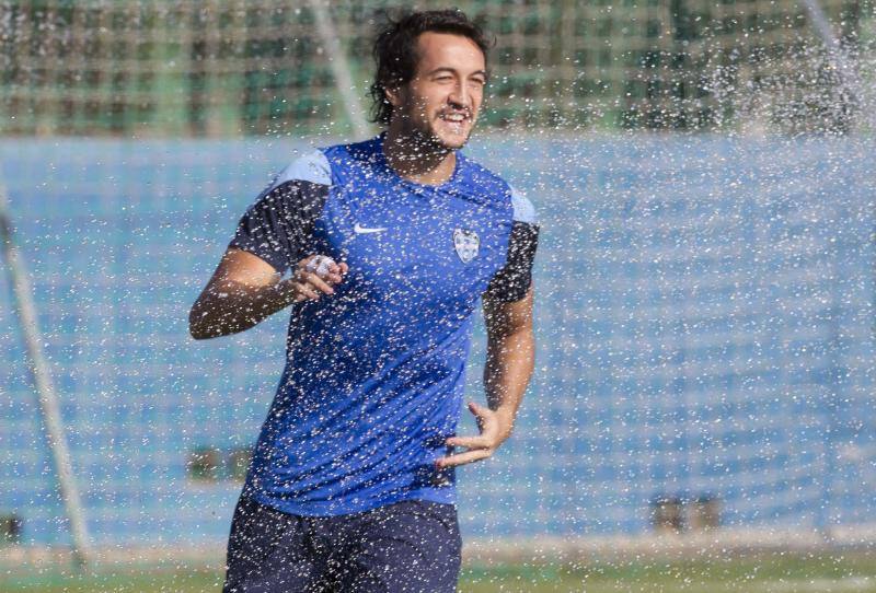 Primer entrenamiento del Levante con Lucas Alcaraz