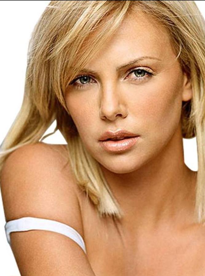 Las imágenes más sexys de Charlize Theron