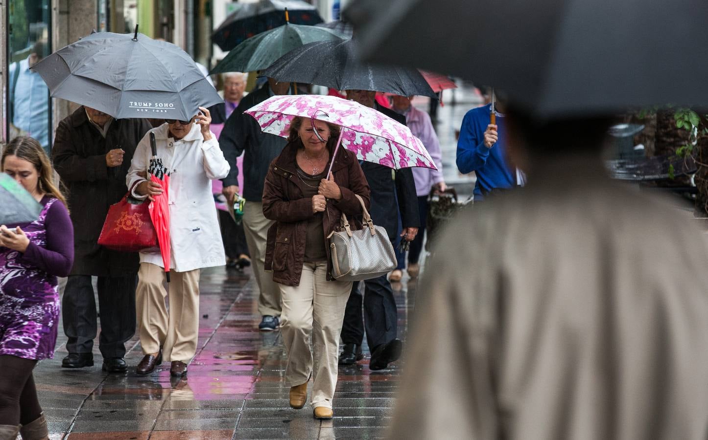 Las lluvias dejan hasta 20 litros en el interior de Valencia y Alicante