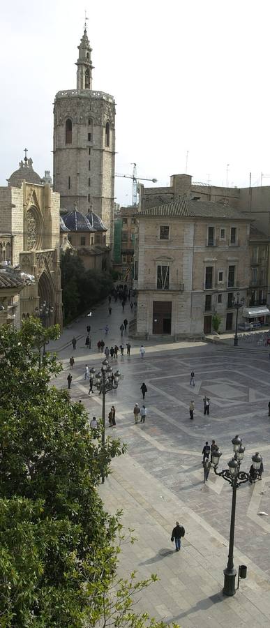 Plaza de la Virgen. 