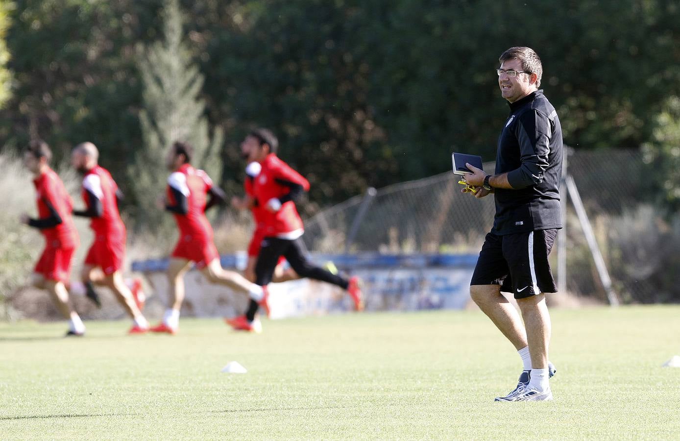 Primer entrenamiento del preparador físico Manuel López