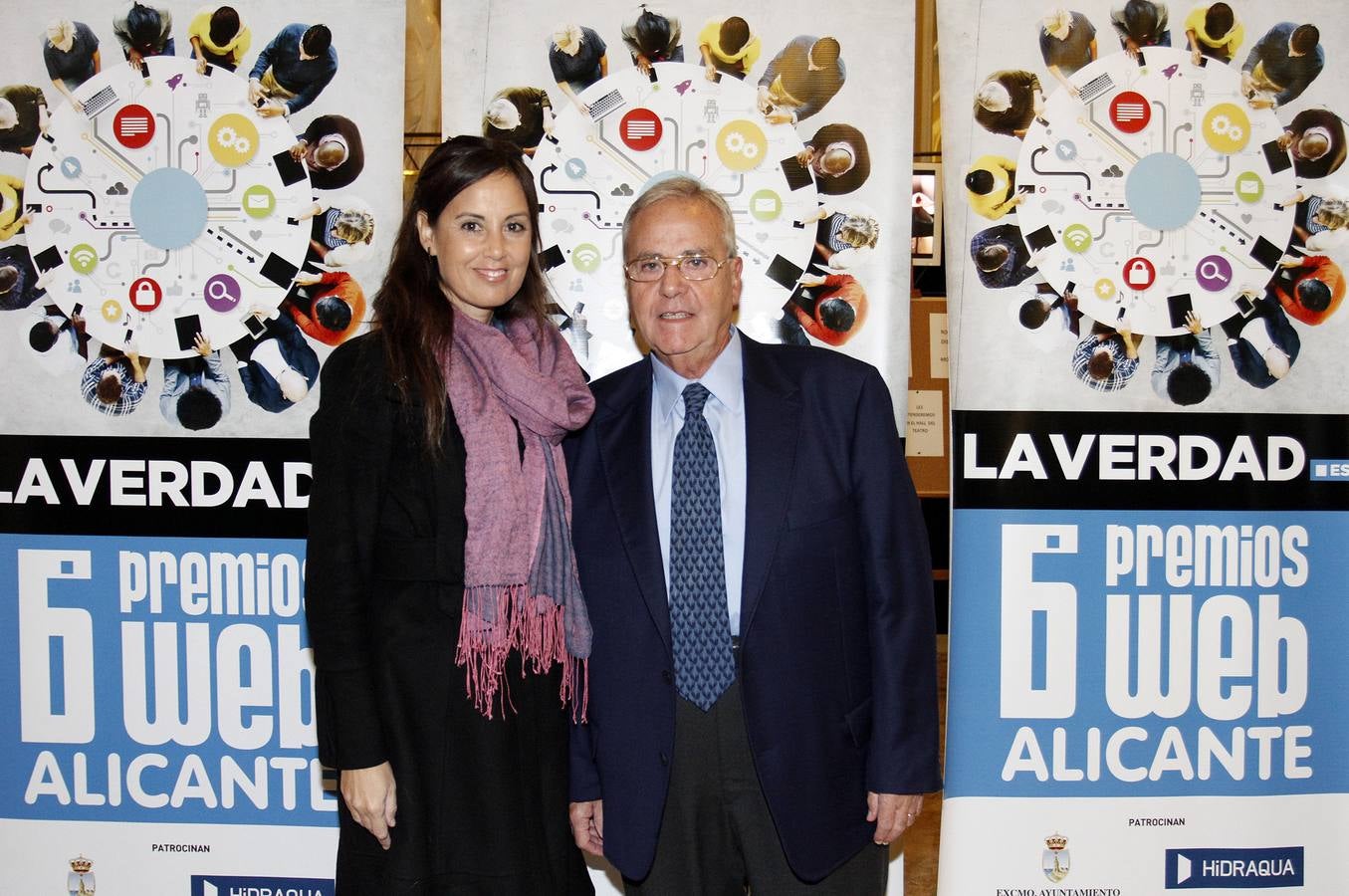 El &#039;photocall&#039; de los VI Premios Web de la provincia de Alicante (I)