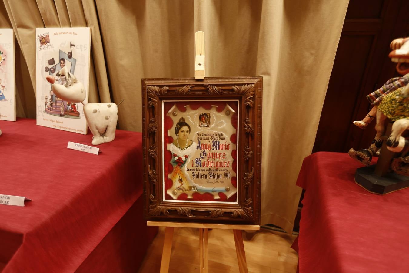 Exposición de la falla Serranos-Plaza de los Fueros por su 125.º aniversario