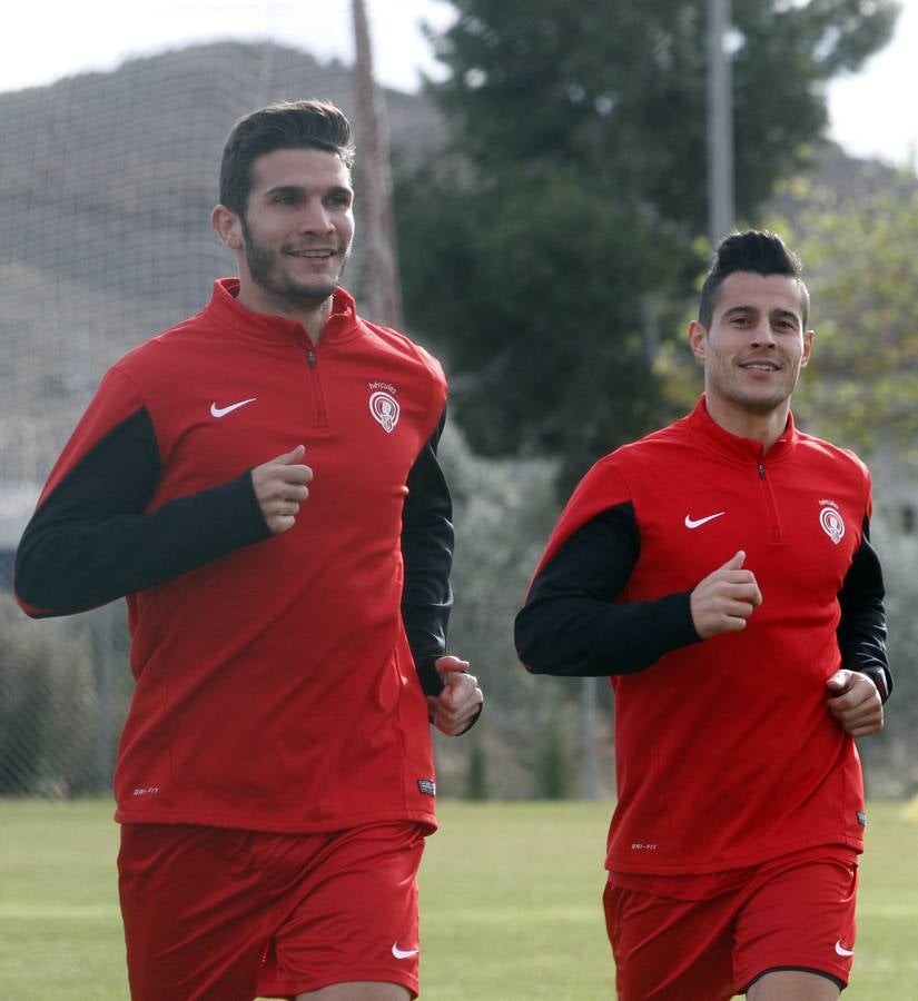 Primer día de entrenamiento de Kiko Femenia