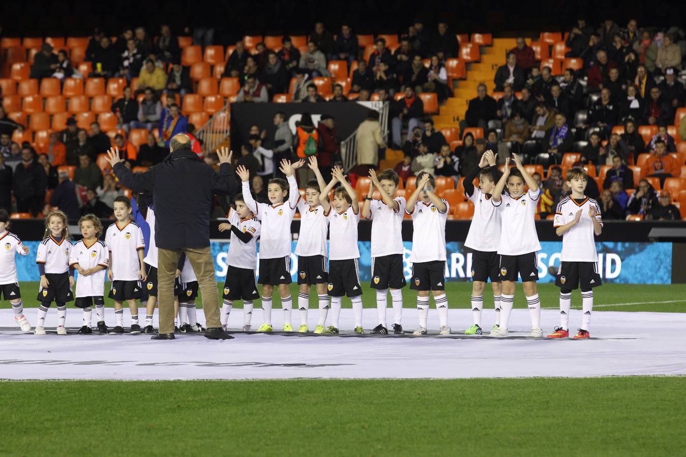 La locura de goles en Mestalla, en imágenes: Valencia 4 - 4 Rayo
