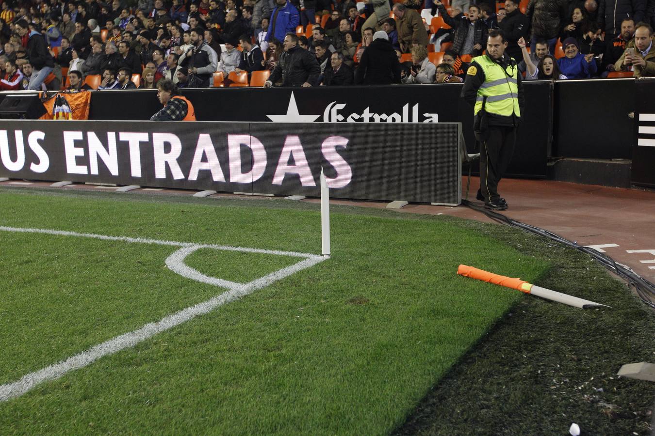 La locura de goles en Mestalla, en imágenes: Valencia 4 - 4 Rayo