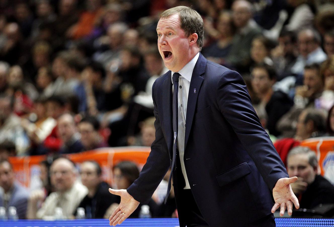 Brillante victoria del Valencia Basket ante el Neptunas (103-65)