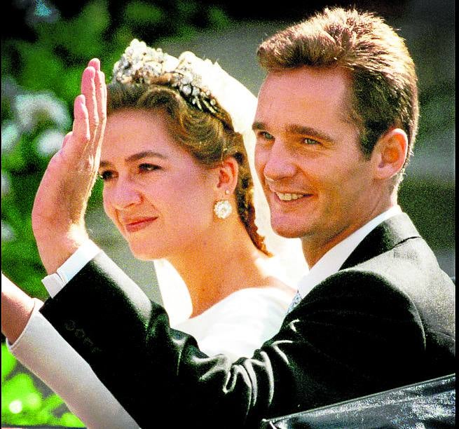 El 20 de octubre de 1997 se casó con la Infanta Cristina en Barcelona.