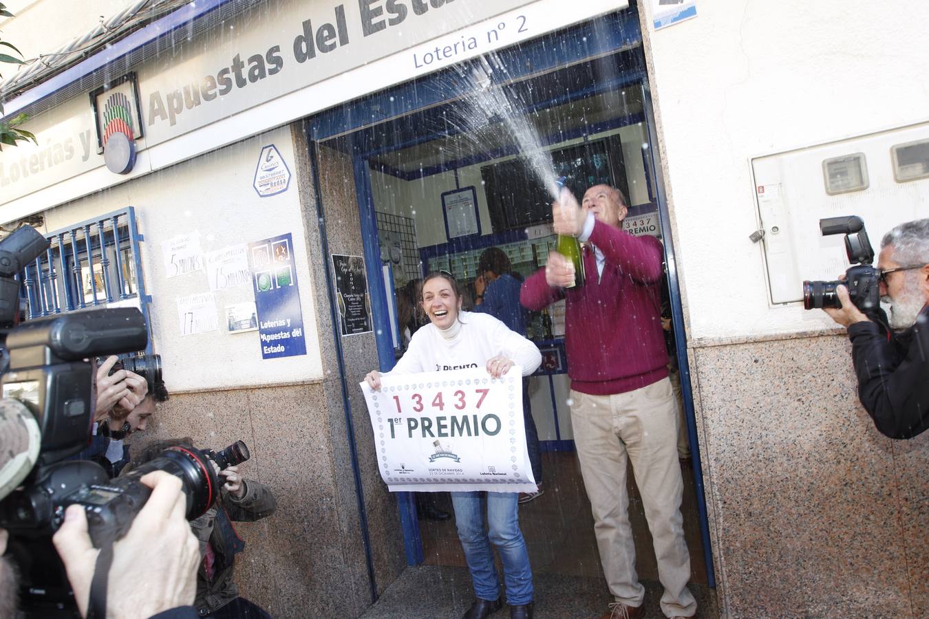 El Gordo (13437) cae en l'Eliana. 