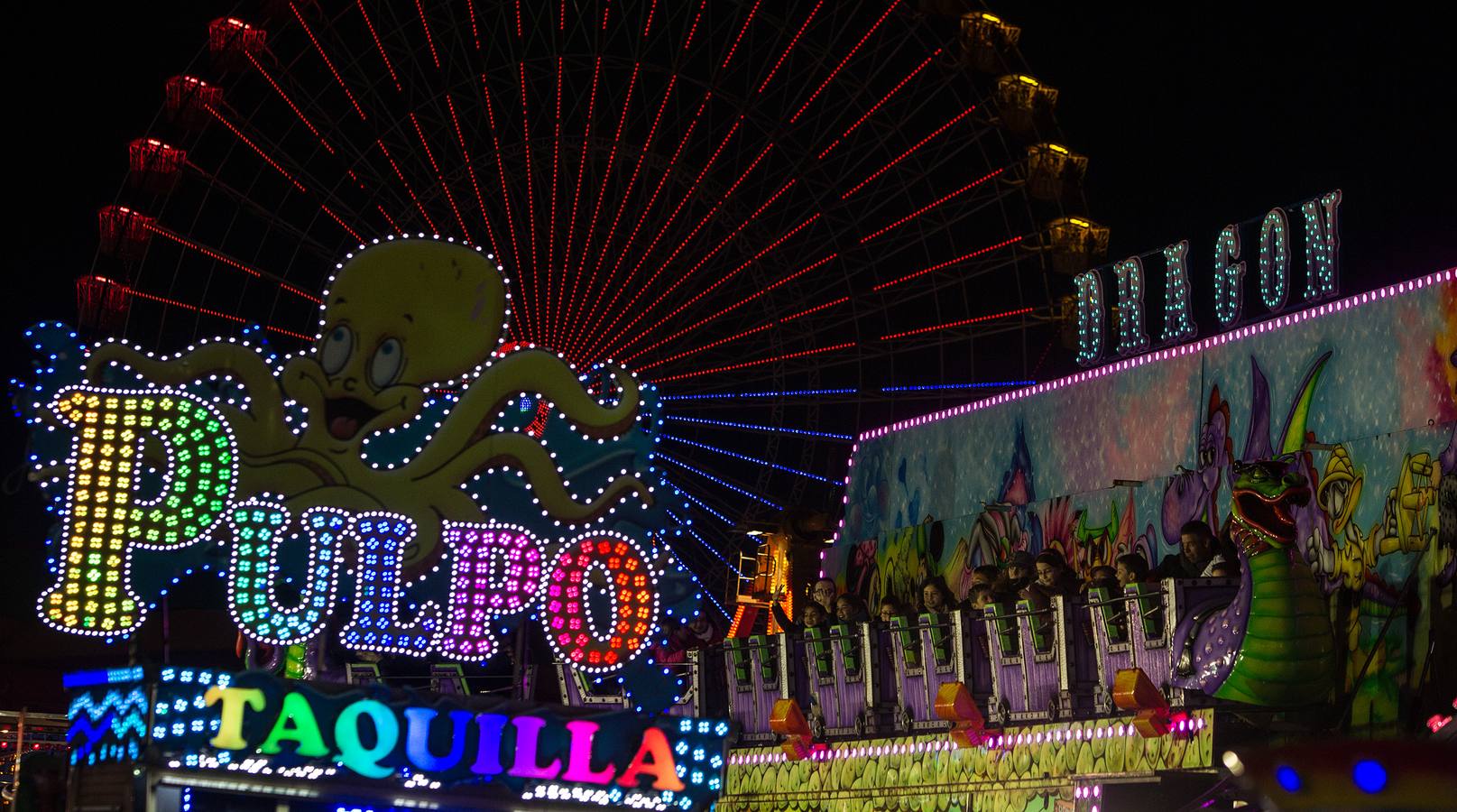 La Navidad de Alicante en la playa y en la feria