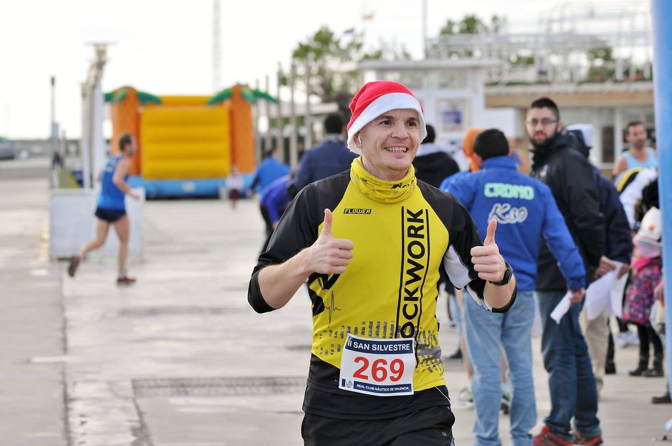 II Carrera San Silvestre en el Real Club Náutico de Valencia