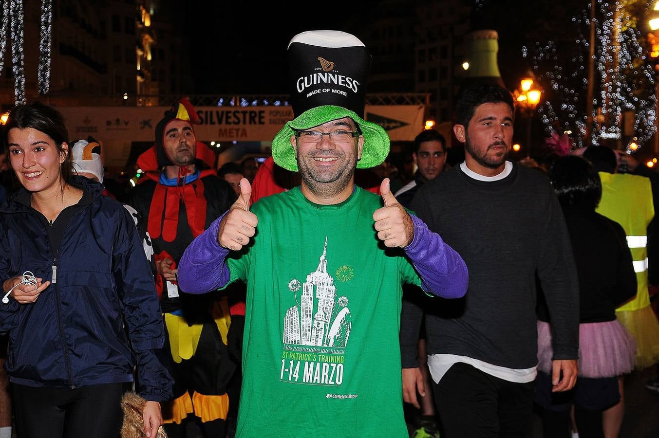 La San Silvestre reúne a 15.000 &#039;runners&#039; para despedir 2014 (III)