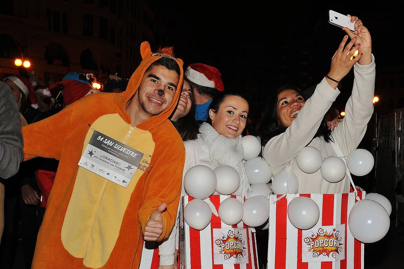 La San Silvestre reúne a 15.000 &#039;runners&#039; para despedir 2014 (II)