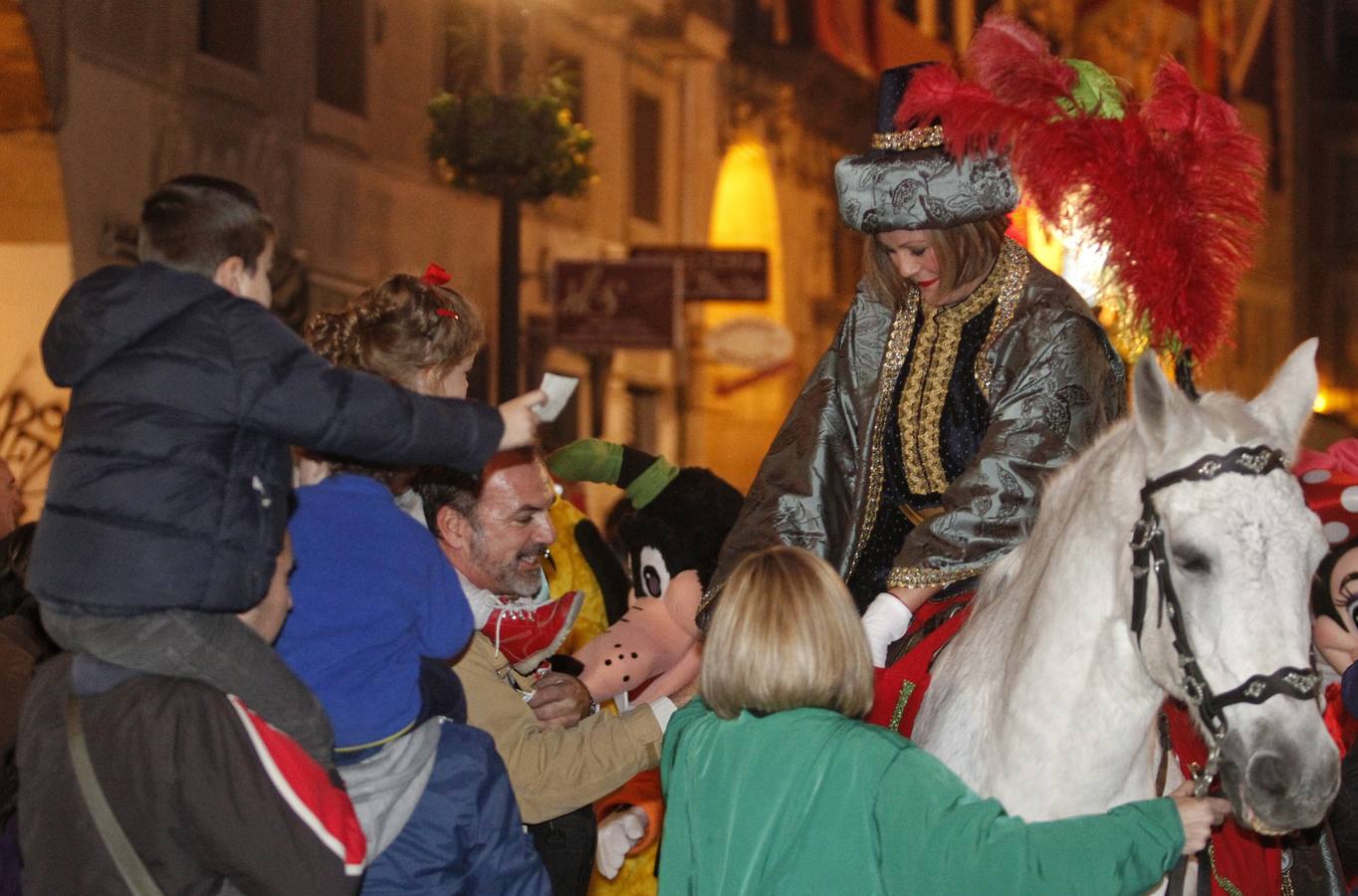 Desfile de carteros reales en Alicante