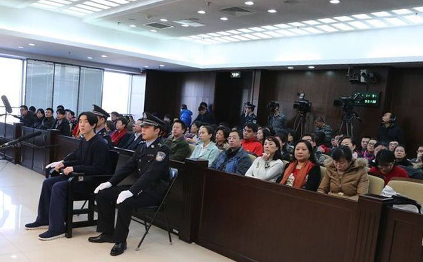 El hijo de Jackie Chan, condenado a seis meses de cárcel
