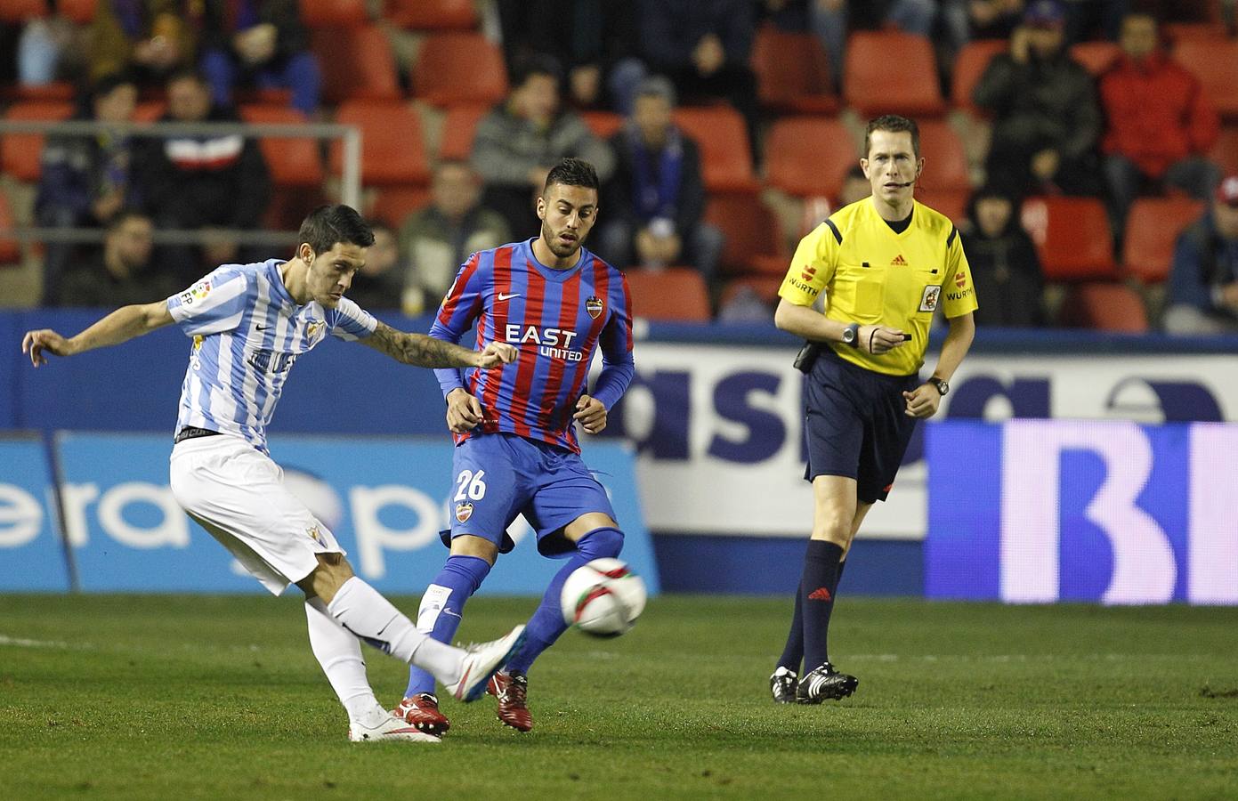 El Levante - Málaga de Copa en imágenes