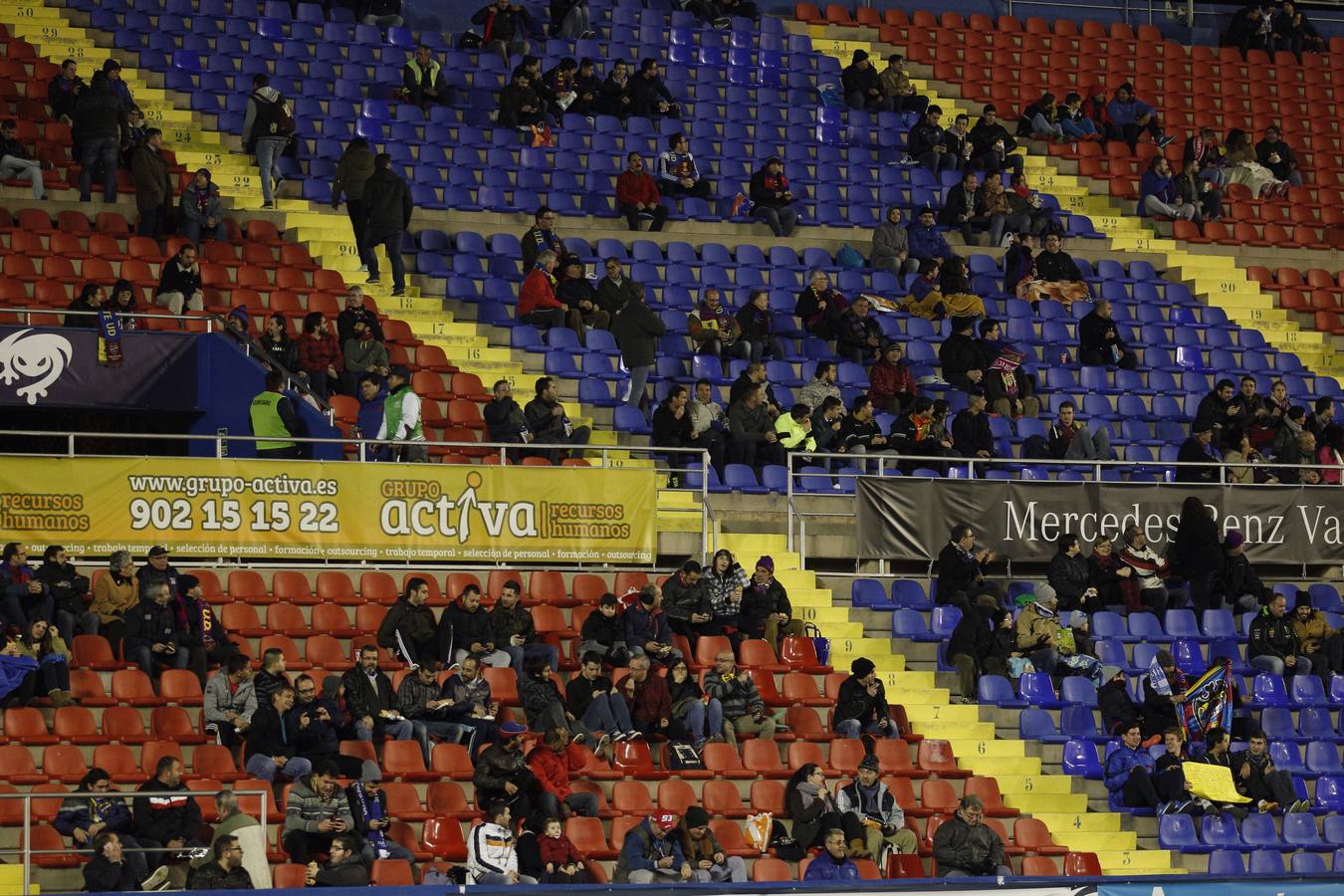 El Levante - Málaga de Copa en imágenes