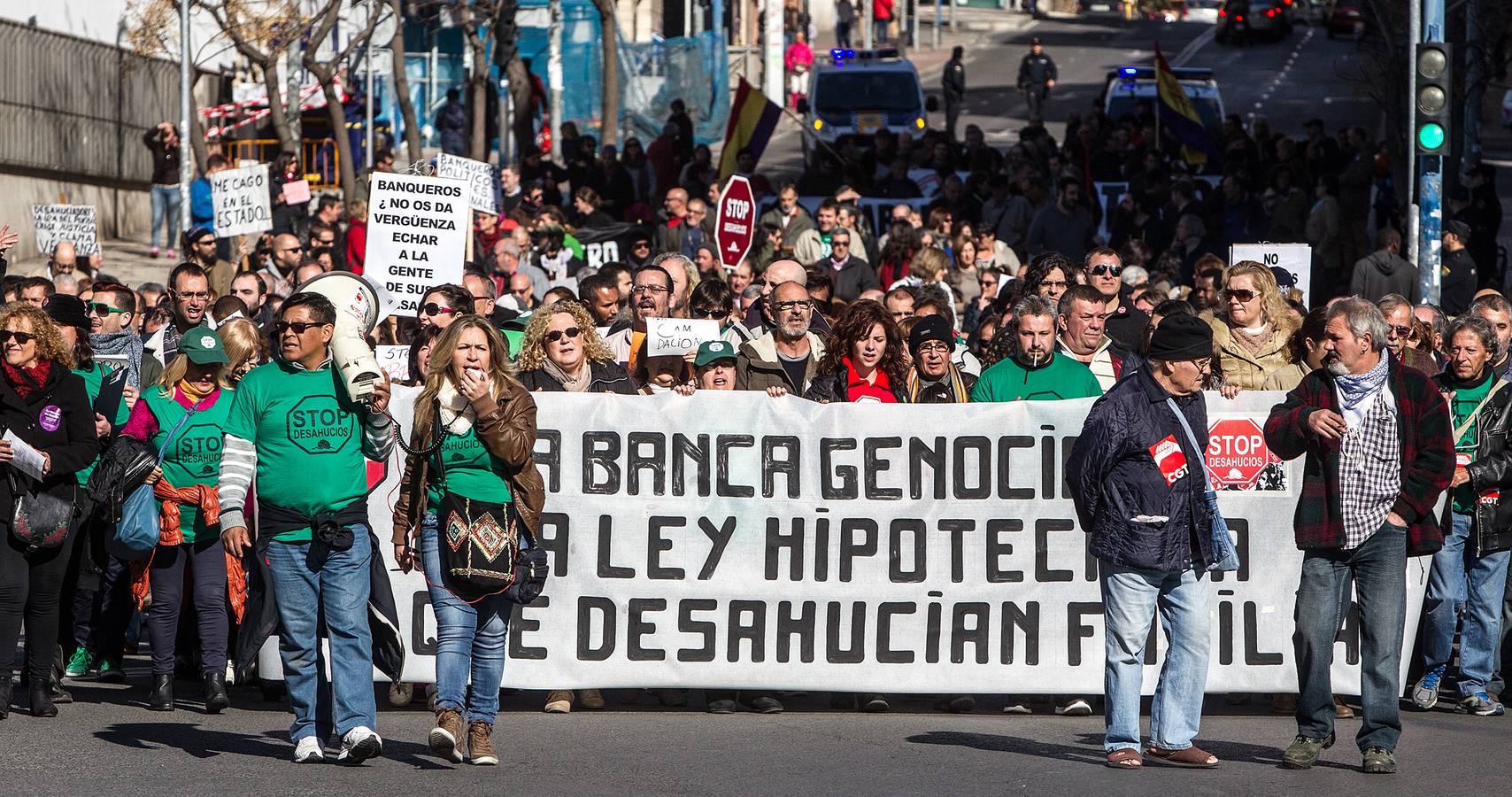 Una lucha sin descanso por sus hijas