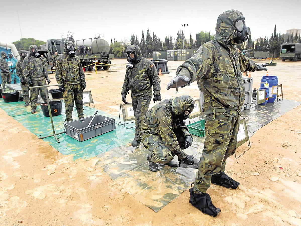 NBQ, el regimiento contra la guerra nuclear y bacteriológica de Paterna (Valencia)