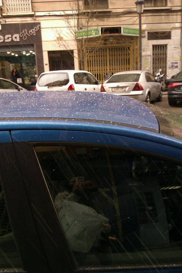 Copos de nieve en la calle Quart de Valencia. 